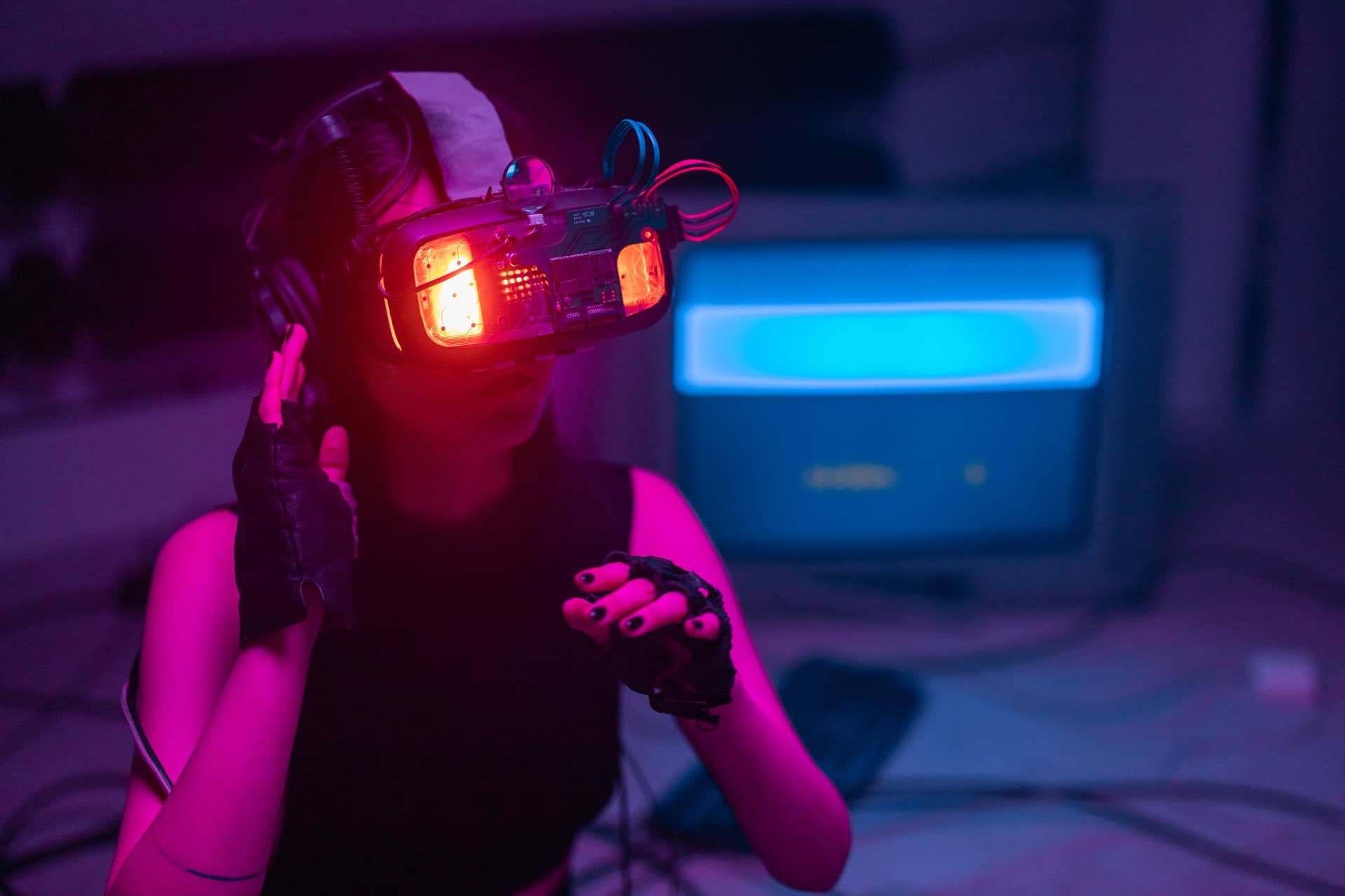 VR Headsets women using vr headset
